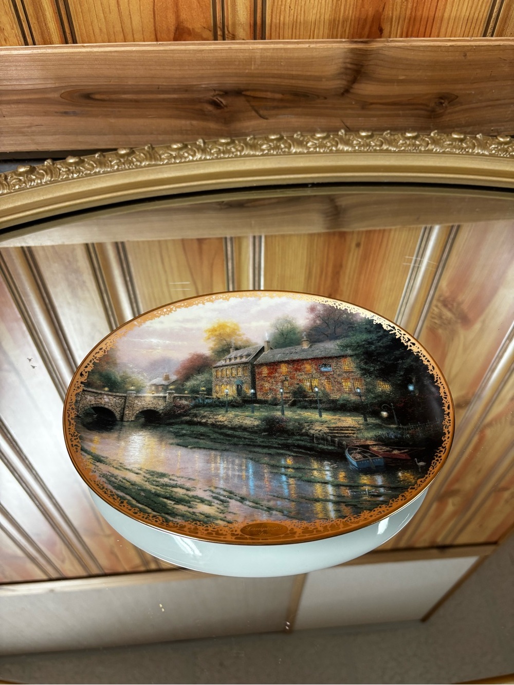 Thomas Kinkade White Porcelain Lamplight Inn Collector Plate